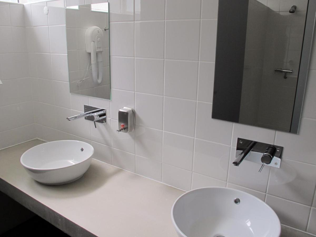 Azores Youth Hostels - Sao Miguel Ponta Delgada Extérieur photo