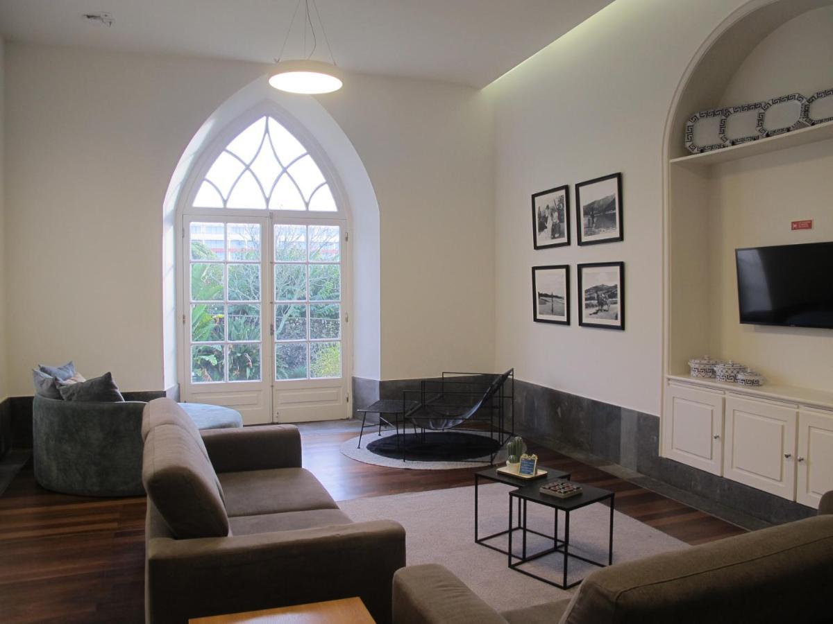 Azores Youth Hostels - Sao Miguel Ponta Delgada Extérieur photo