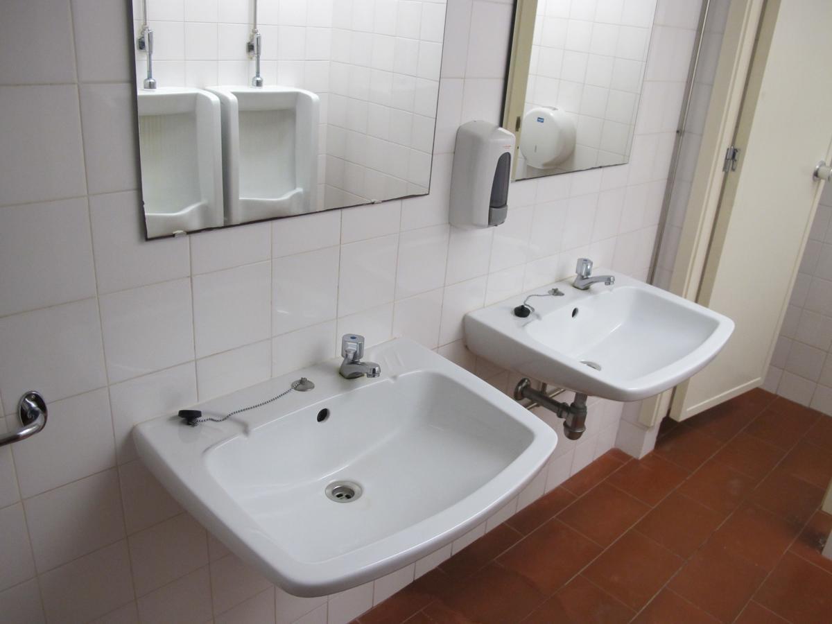 Azores Youth Hostels - Sao Miguel Ponta Delgada Extérieur photo